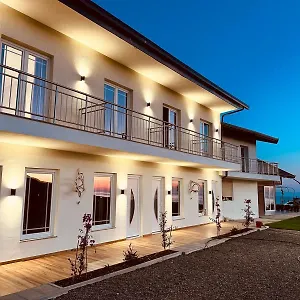 Sol Gjiri Lalzit Appartement