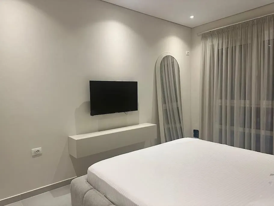 San Pietro, Sunshine Two Bedroom Apartment Durres